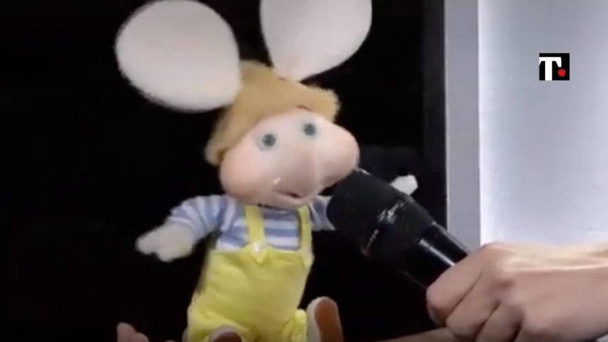 Topo Gigio canta Brividi