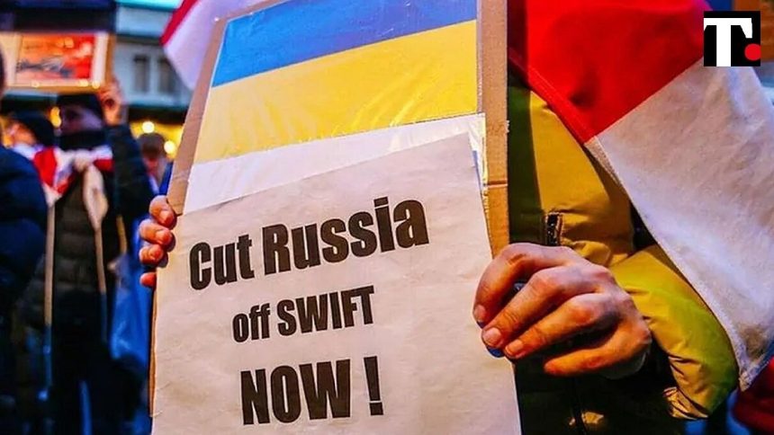 Russia fuori dallo Swift? Mosca potrebbe persino guadagnarci…