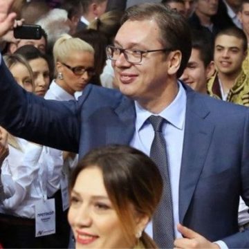 Elezioni Serbia Aleksandar Vučić