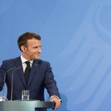 Macron fa la voce grossa sull'atomica: quanto è grande il "bottone rosso" francese? Emmanuel Macron 10 cose da sapere