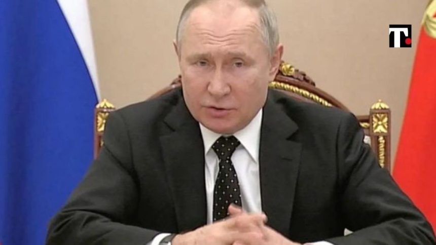 Putin ricercato crimini di guerra