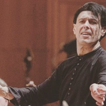 Ezio Bosso Ezio Bosso, su Rai 3 stasera il film “Le cose che restano”