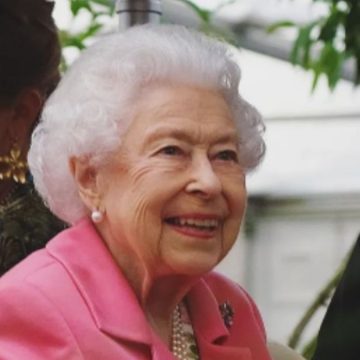 Regina Elisabetta allarme dei medici
