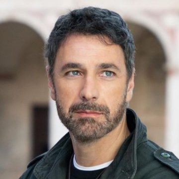 Perché stasera non c'è Don Matteo 13