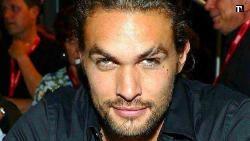 Jason Momoa, foto cappella sistina