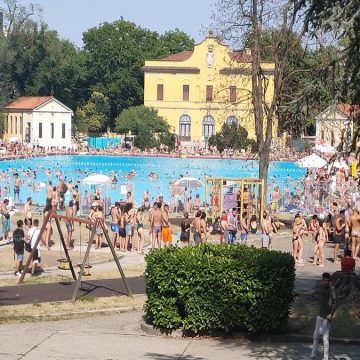 Piscine Milanosport, oltre 12mila accessi nel fine settimana. Riapre la Cardellino