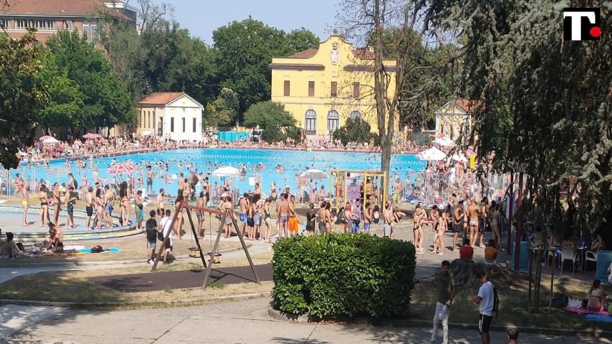 Piscine Milanosport, oltre 12mila accessi nel fine settimana. Riapre la Cardellino