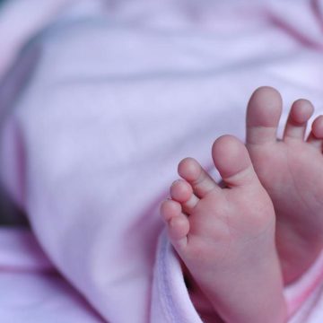 Neonata morta