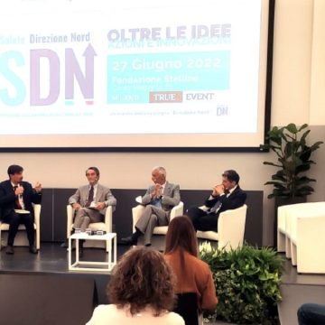 Salute Direzione Nord, la rassegna delle persone che hanno qualcosa da dire