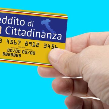 Reddito di cittadinanza, se la misura è colma di furbetti e scansafatiche – Scarica il report