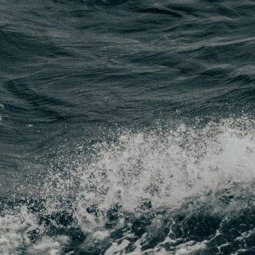 Riminese divieto fare il bagno