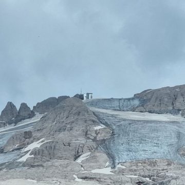 Marmolada sospese le ricerche