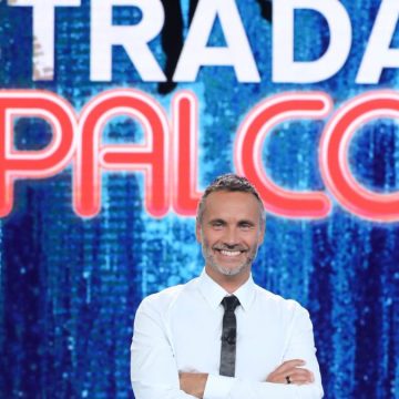 Dalla strada al palco