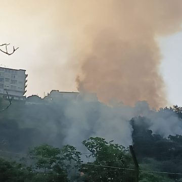 Incendio a Napoli