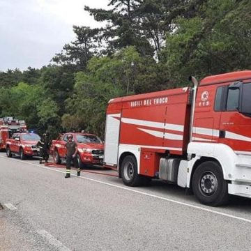 Trieste incendio Carso