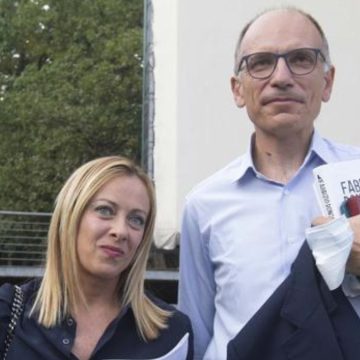L’AgCom non ha dubbi: “Il duello tv Letta-Meloni avrebbe favorito Pd e Fdi”