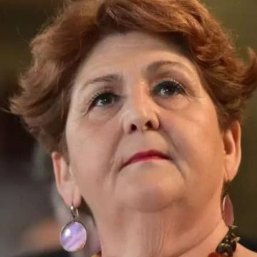 Chi è Teresa Bellanova, fedelissima di Matteo Renzi: studi, politica, CGIL