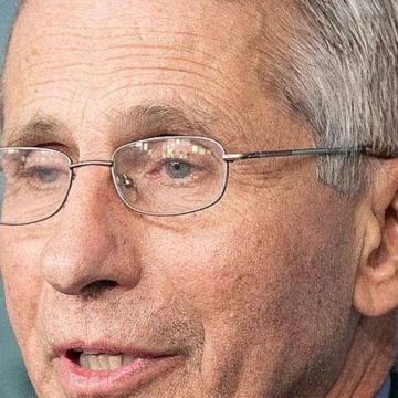 Anthony Fauci si dimette da consigliere medico della Casa Bianca