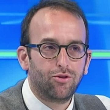 Chi è Claudio Cerasa, giornalista direttore de “Il Foglio” e volto tv