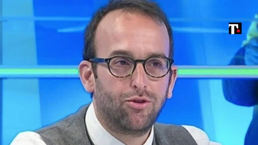 Chi è Claudio Cerasa, giornalista direttore de “Il Foglio” e volto tv