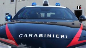 Lamezia Terme cadavere auto fiamme