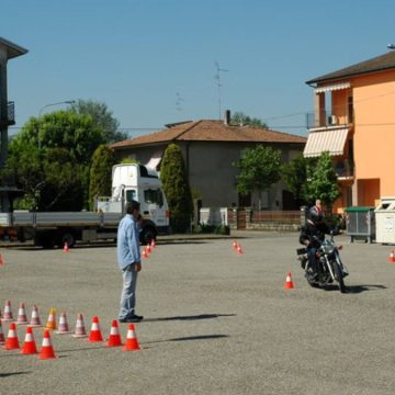 Patente moto senza esame