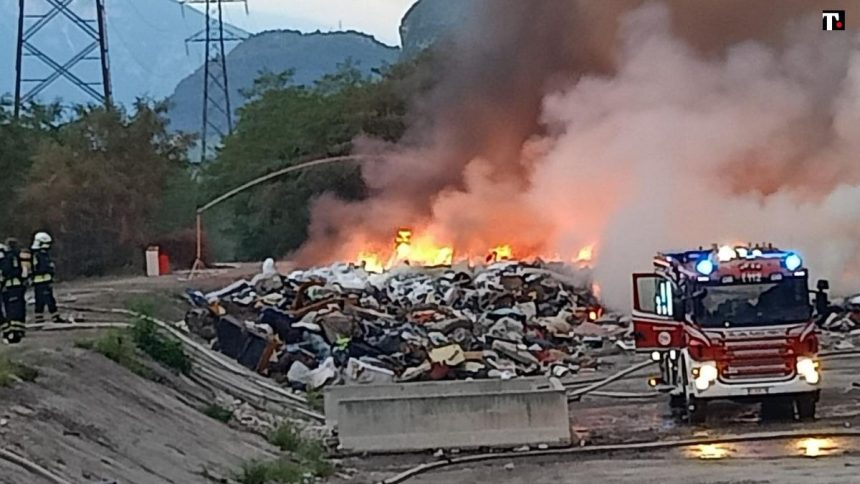 Trento, incendio