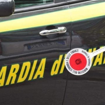 Pistoia, maresciallo della Finanza