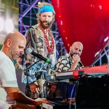 Checco Zalone al Jova Beach Party