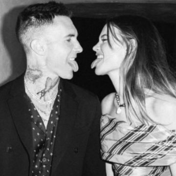 Adam Levine infedele