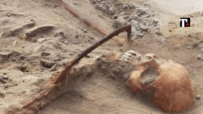 Polonia, trovato lo scheletro della “donna vampiro”