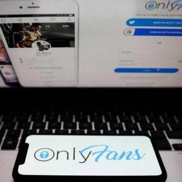 Non solo OnlyFans: il mondo del sex work online. Fare porno conviene?