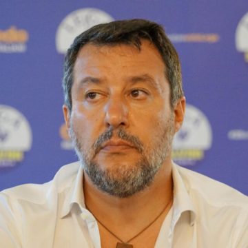 Pos contanti Salvini