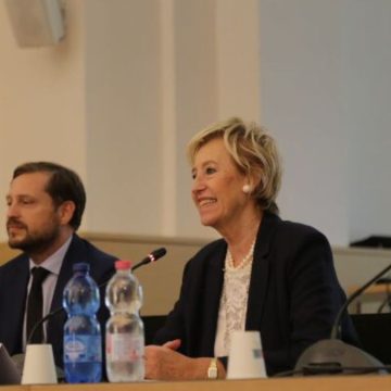 Roadshow “Salute, un bene del territorio”. Moratti: “Al via 70 gare nei piani del Pnrr”
