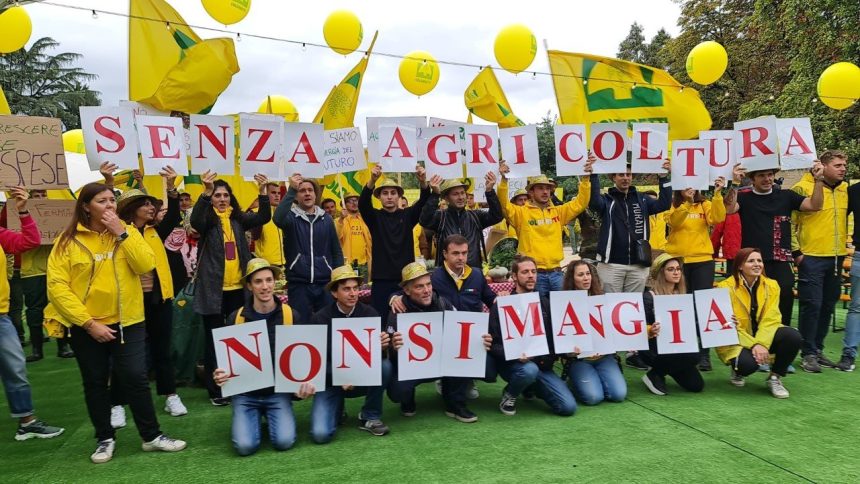 Braccia rubate all’agricoltura: il rischio è che accada davvero per Coldiretti