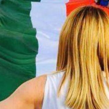 Giorgia Meloni parrucchiere