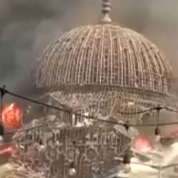 Giacarta crolla cupola moschea
