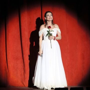 Lina Sastri