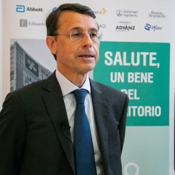 Roadshow “Salute”, Mandelli: “Lavoro delle farmacie fondamentale nella riforma della sanità lombarda”