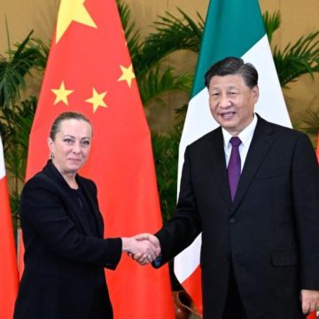 L’Italia è ambigua sulla via della Seta. Ma intanto partecipa al “pivot to China”