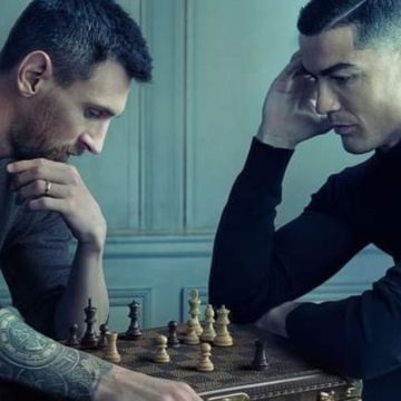 Ronaldo e Messi con gli scacchi
