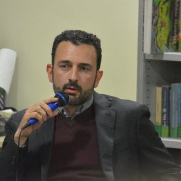 Yari Selvetella