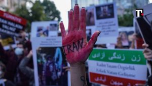 Proteste Iran testimonianze dissidenti