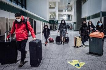 Covid, obbligo tampone per arrivi da Cina: "Serve raccordo Ue"