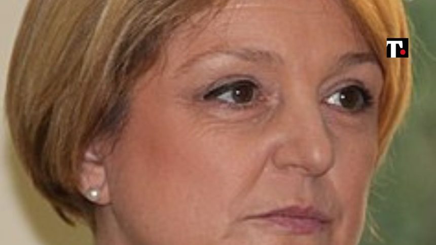 Marina Calderone, chi è la ministra del lavoro: studi, incarichi, marito