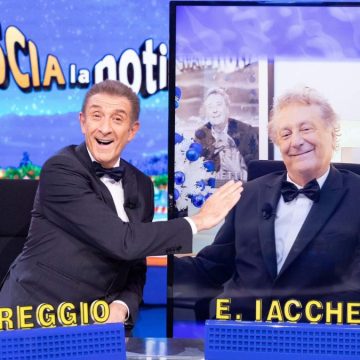 Striscia La Notizia, Enzo Iachetti