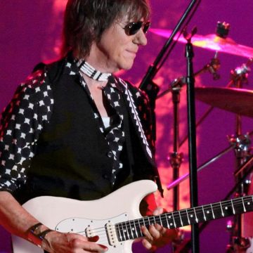 Chi era Jeff Beck, chitarrista leggendario: vita, famiglia, carriera