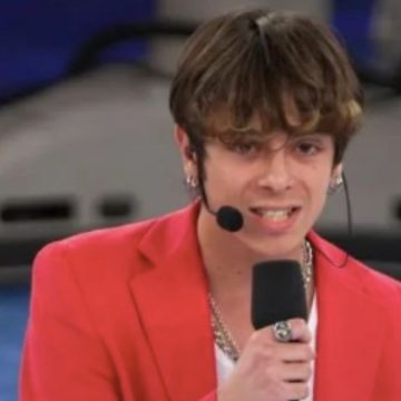 Jore lascia Amici 22 per “motivi personali”