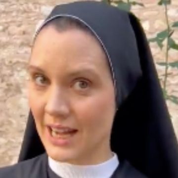 Chi è Fiorenza Pieri, Suor Teresa in “Che Dio ci aiuti”
