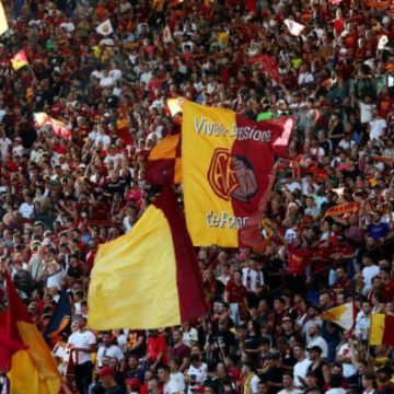 Tifoso della Roma disabile